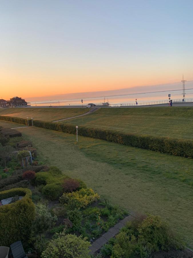 Fewo Mit Meerblick - Direktzugang Zur Nordsee Apartment Wilhelmshaven Bagian luar foto